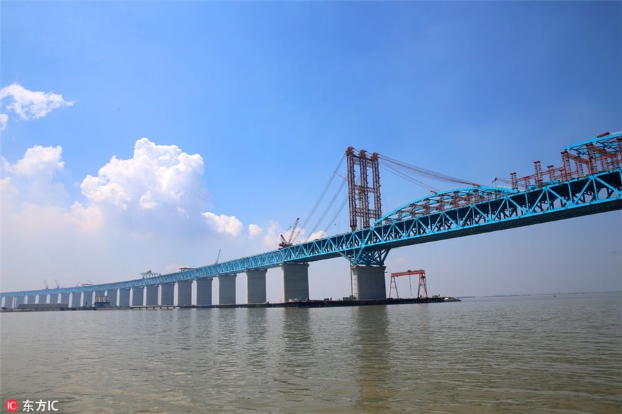 Significant milestone achieved on Shanghai-Nantong rail bridge Significant milestone achieved on Shanghai-Nantong rail bridge