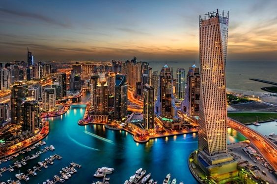 Cayan Tower, Dubai’ (formerly known as infinity tower) Cayan Tower, Dubai’ (formerly known as infinity tower)