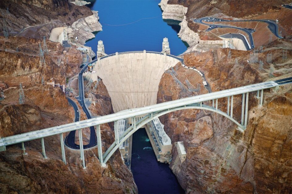 “The Greatest Dam in the World”: Building Hoover Dam