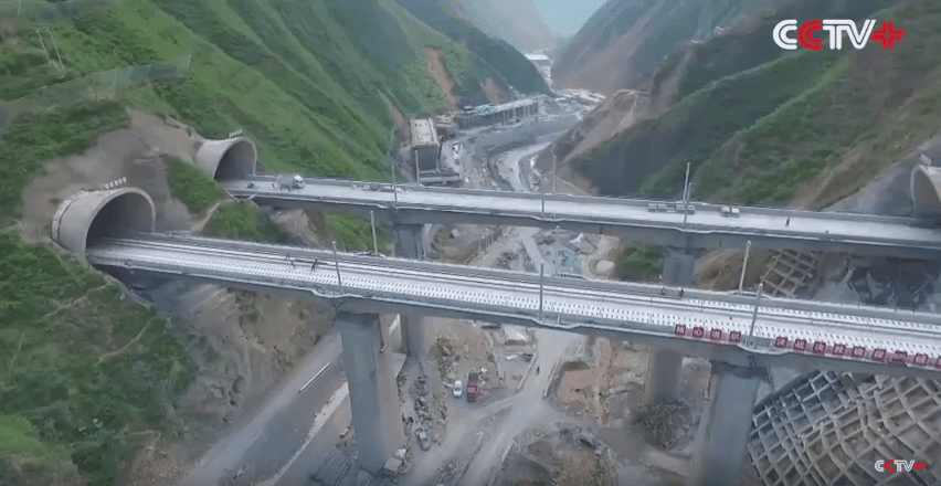 Railway Tunnel with China’s Biggest Cross Section Completed in NW China