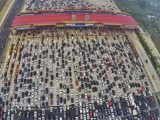 50 Lanes China Highway